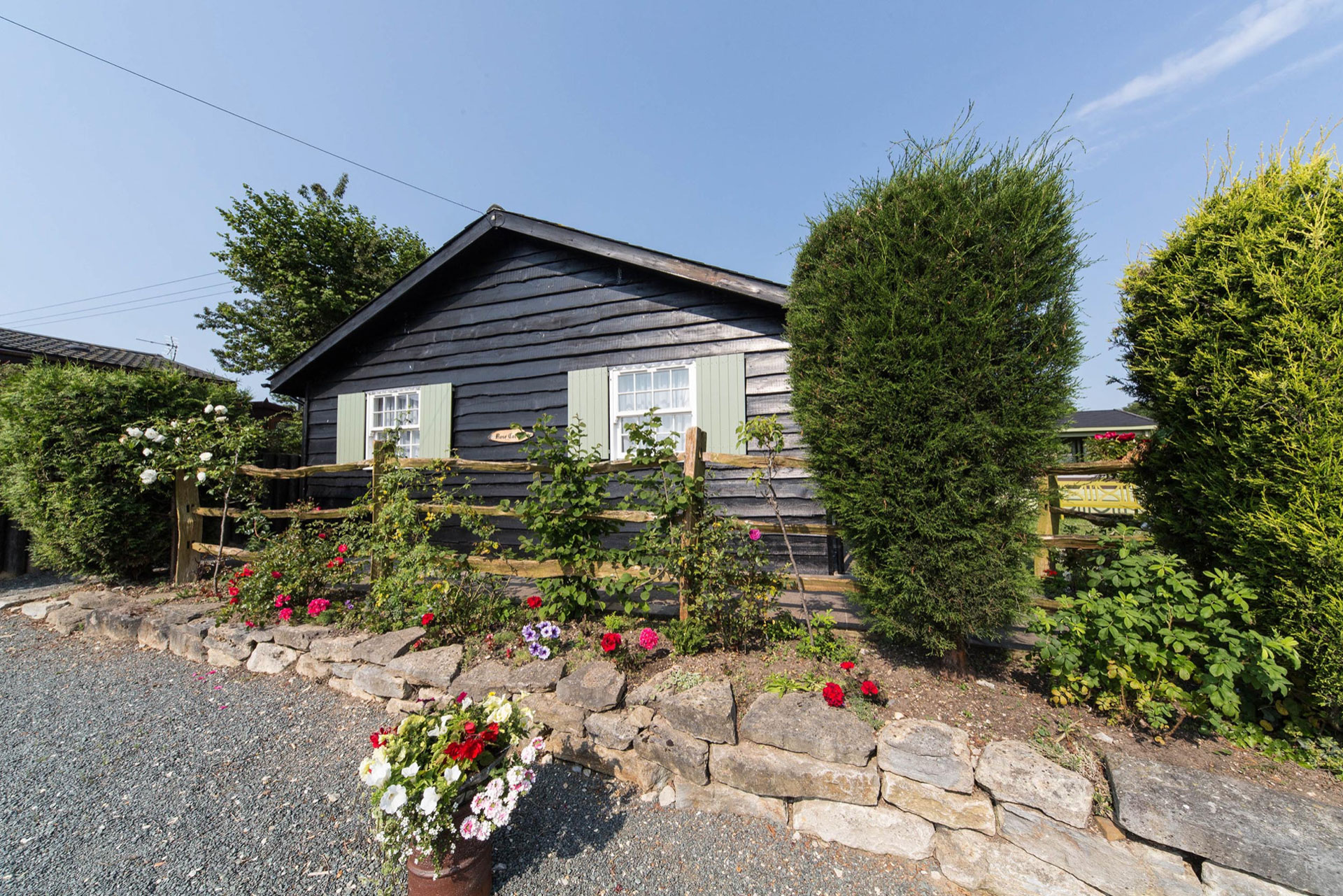 Rose-Cottage---Herston-Log-Cabins Rose-Cottage-Herston